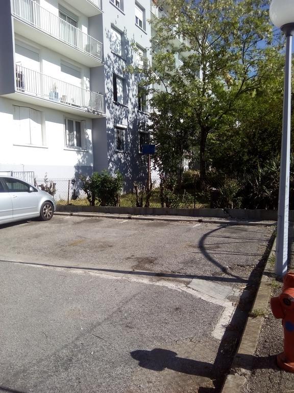 Grand Studio Proche Transport Montpellier Exterior photo